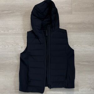 EUC lululemon puffer vest sz 8